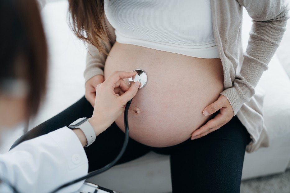 Nagyon ijesztő, ami most kiderült: ez történhet a babával, ha az anya a terhesség első 3 hónapjában elkapja az influenzát fotó: Getty Images