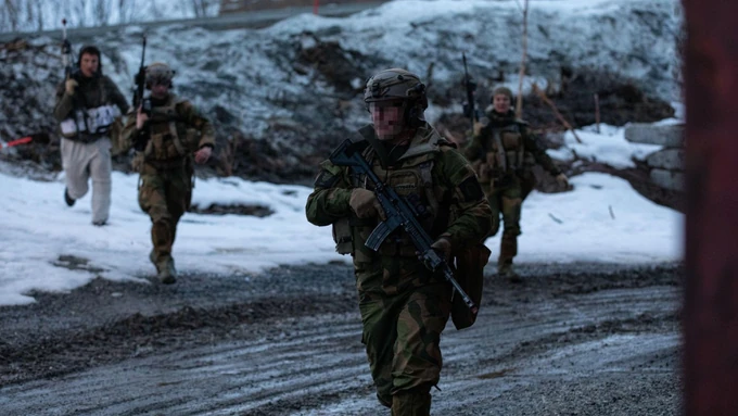 EVROPA NA IVICI, STIŽU UPOZORENJA GRAĐANIMA! Vojska najavila poteze kakvi se NE PAMTE od ratnih vremena! 