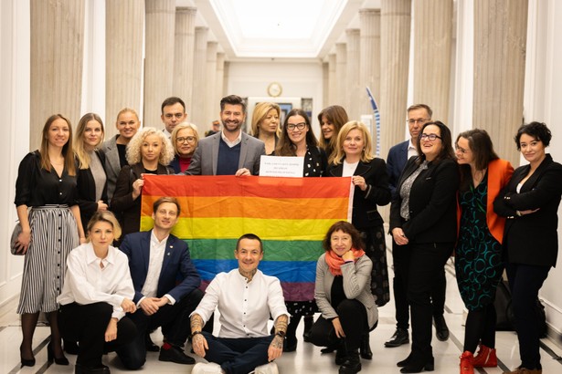 Parlamentarny zespół ds. równouprawnienia społeczności LGBT+