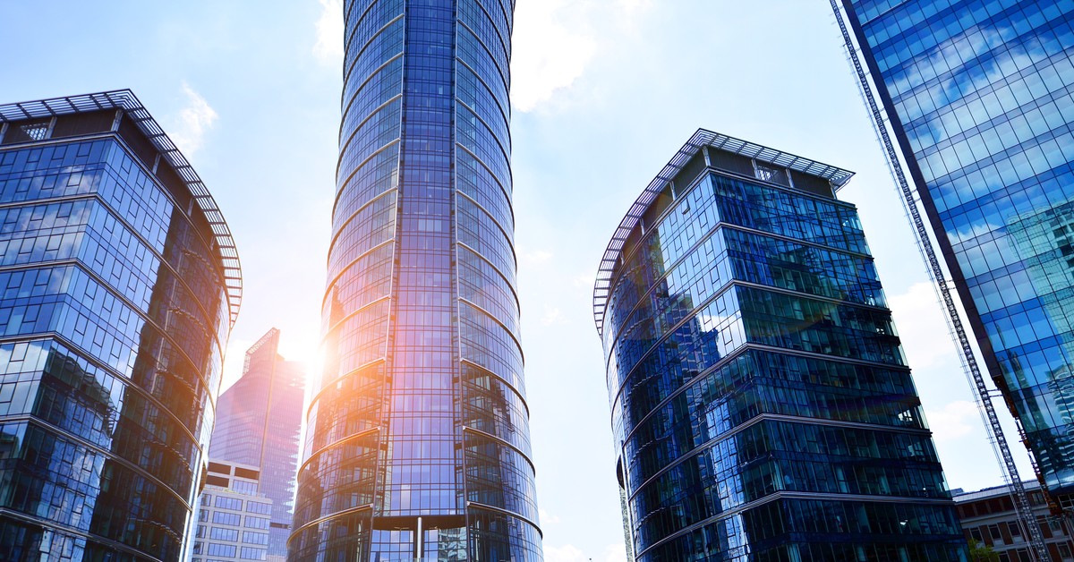 Ostre hamowanie na rynku biur. Czynsze pójdą w górę, najemcy walczą o każdy metr? [RAPORT]