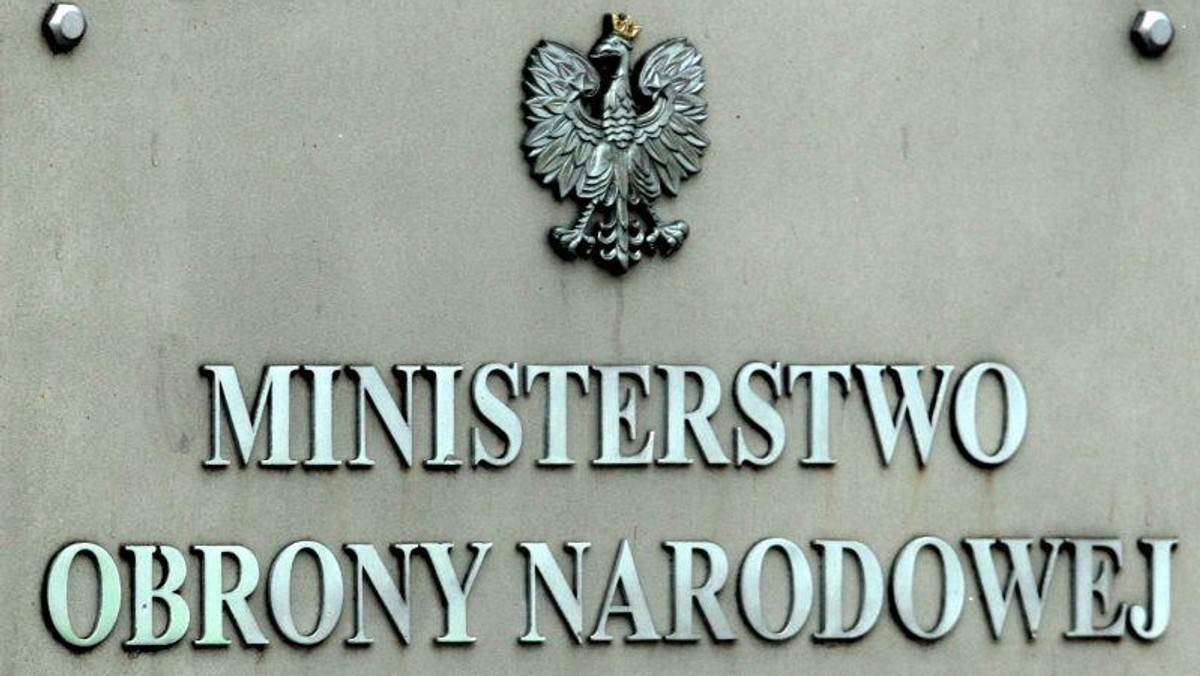 Tabliczka informacyjna_Ministerstwo Obrony Narodowej