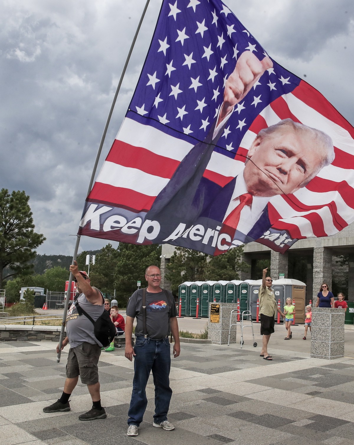 Trump w przemówieniu z okazji 4 lipca: Zagraża nam "skrajnie lewicowy faszyzm"