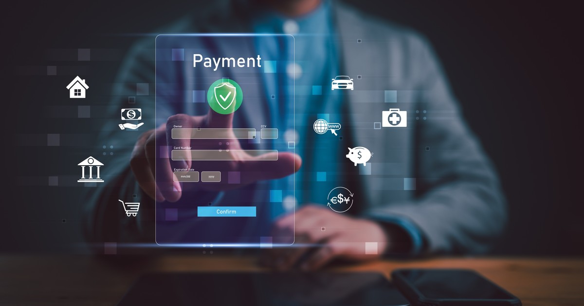 Banki vs. fintechy – kto wygra walkę o klienta?