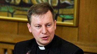 Rzecznik Episkopatu: respektowanie zarządzeń władz jest naszym obowiązkiem