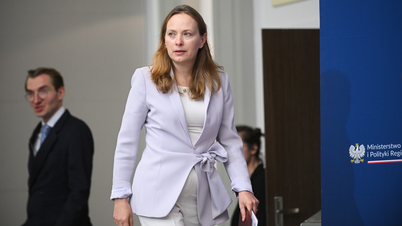 Katarzyna Pełczyńska-Nałęcz powinna odejść? Polacy zabrali głos [SONDAŻ]