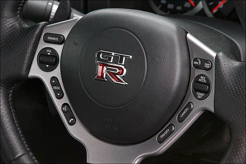Tokio Motor Show 2007: Nissan GT-R: pogromca Porsche na wolności