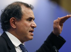 Doktor Zagłada ostrzega: Światu grozi niebezpieczeństwo