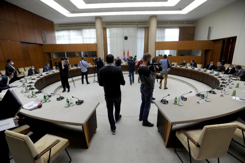 Palata Srbije uoči početka sastanka