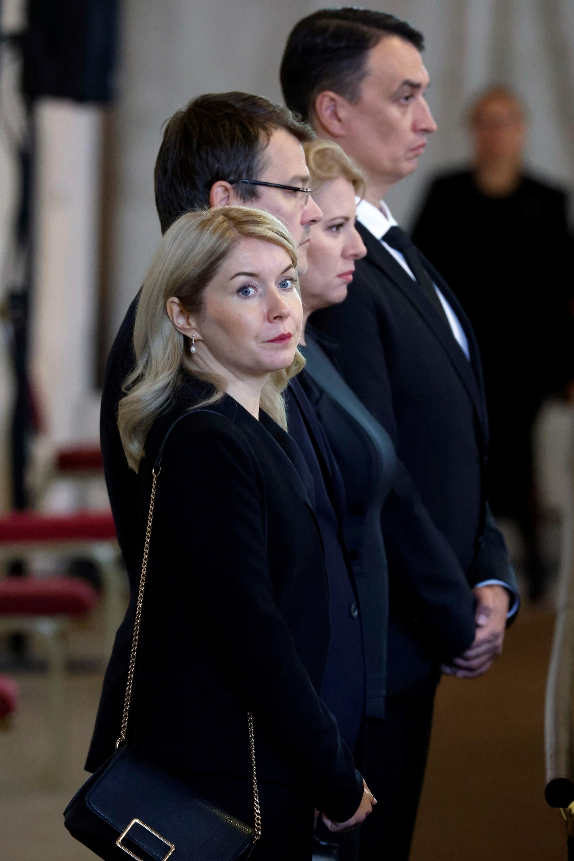 Zosnulej kráľovnej Alžbete II. vzdala poctu v nedeľu aj Zuzana Čaputová.
