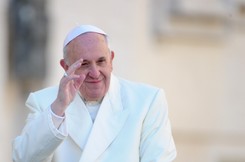 Papież Franciszek ikoną stylu? Oto 'Najlepiej ubrany mężczyzna roku'