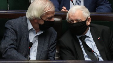 Kaczyński i Terlecki skomentowali sprawę Mejzy. "Życie jest brutalne"