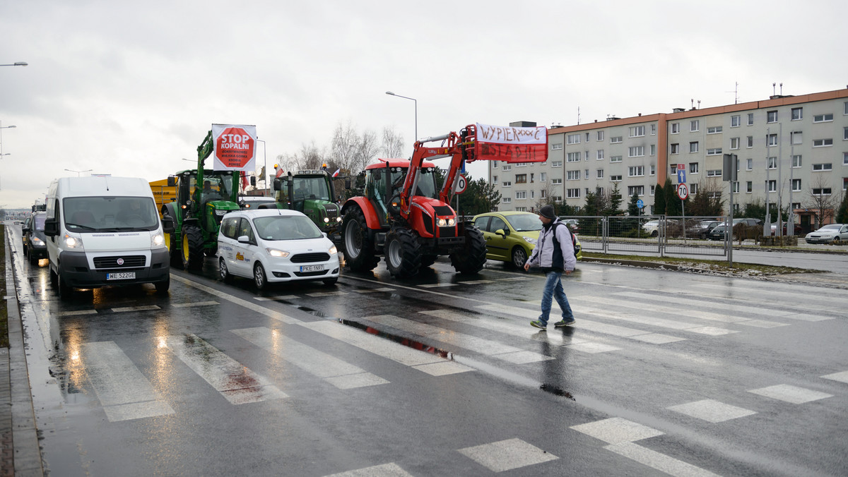 LESZNO PROTEST ROLNIKÓW BLOKADA DK NR 5 (Blokada dk nr 5)