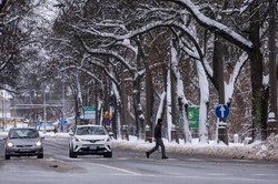 Odwilż. IMGW wydało specjalne ostrzeżenia [PROGNOZA POGODY]