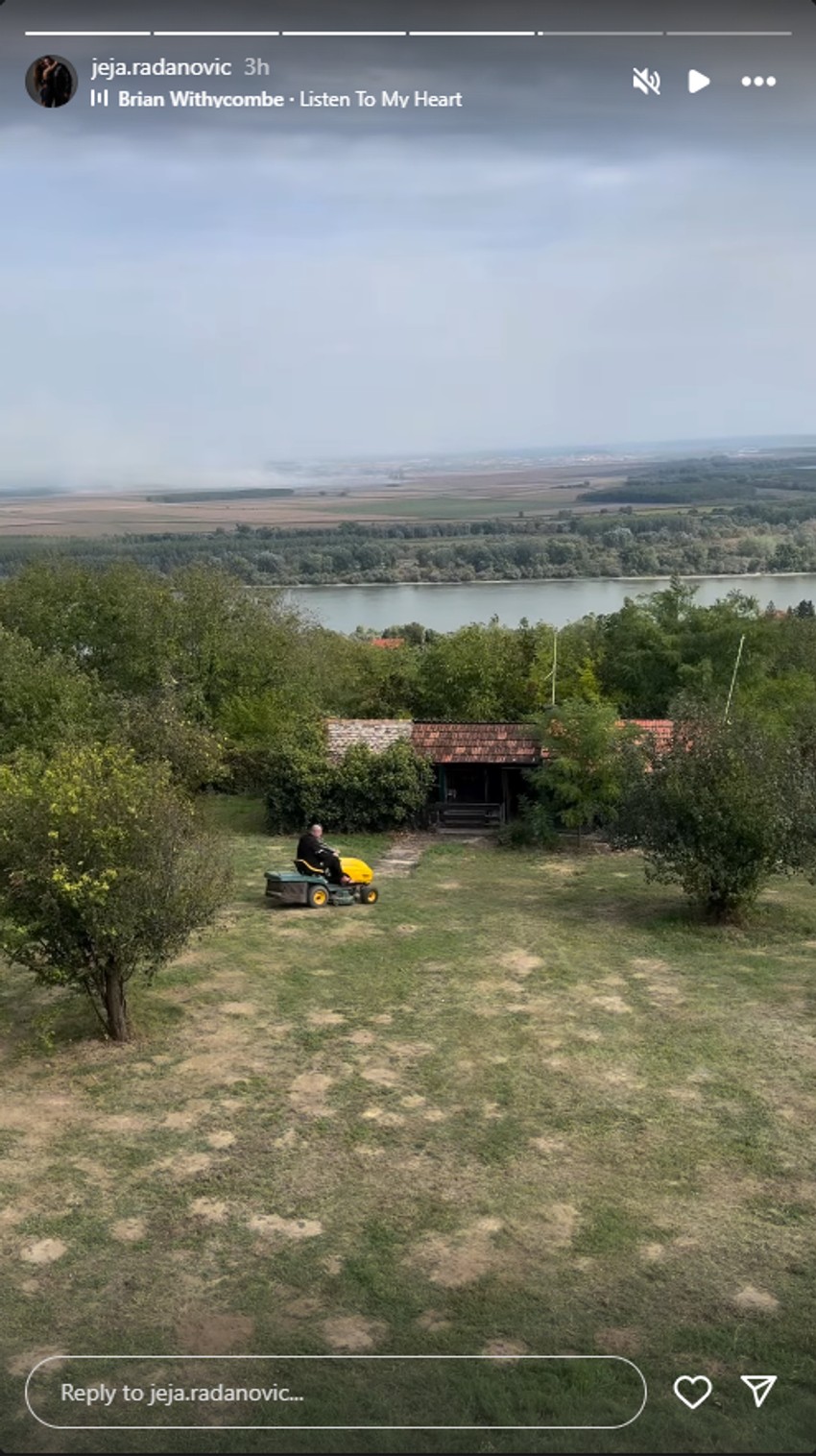 Kuća Slobe i Jelene Radanović u Sremu
