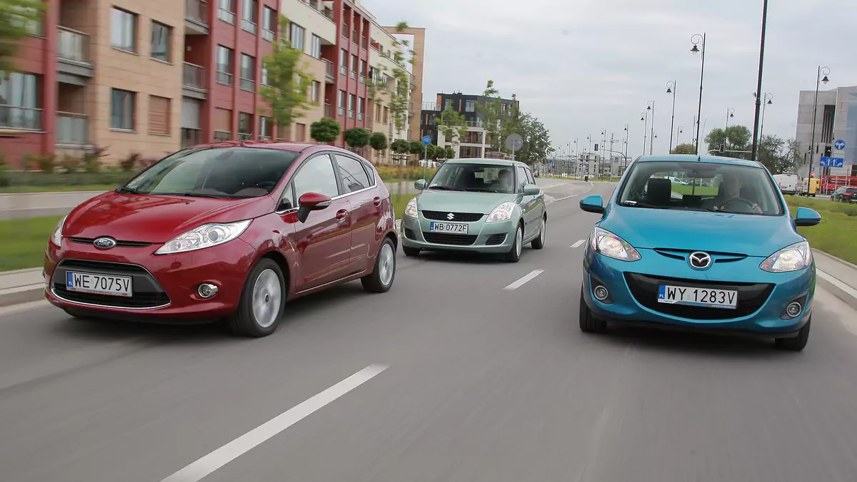 Małe, stylowe i trwałe miejskie auta za 25 tys. zł - Ford Fiesta kontra Suzuki Swift i Mazda 2