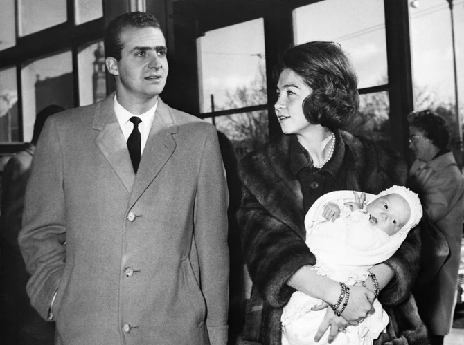 Huan Karlos i Sofija sa ćerkom