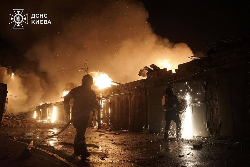 Gori Kijev nakon ruskog napada