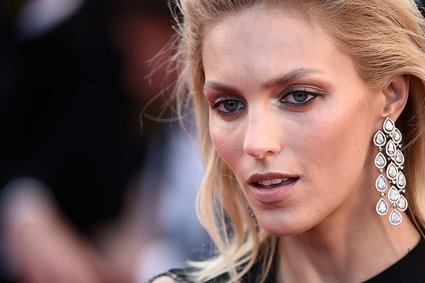 Polski "Vogue" pokazał okładkę pierwszego numeru. Są na niej Anja Rubik i Małgosia Bela