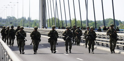 Rosja i jej 30 dni spokojnych walk w Polsce. NATO nie pomoże