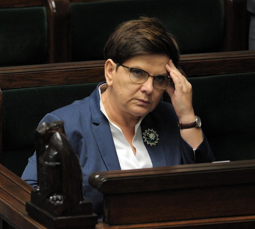 Szydło obiecała pomoc, matki nie wierzą