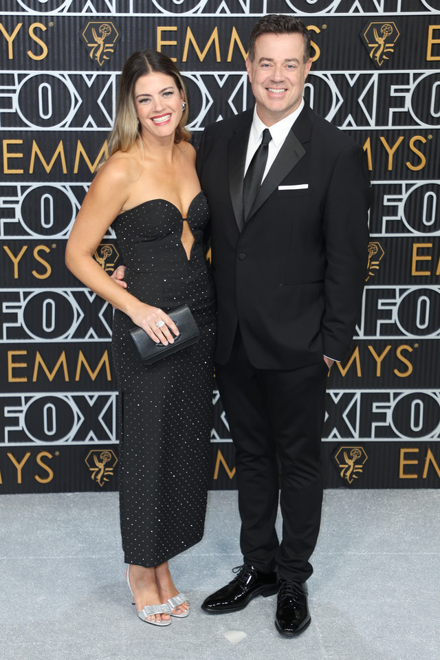 Emmy 2023. Nie tylko pocałunek Kardashian i Bakera. Te pary królowały