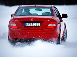 Nowy test! Opony bezpieczne i niebezpieczne