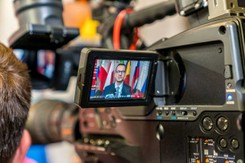 'Państwo przeżarte korupcją'. Posłowie KO chcą, by premier przedstawił jej skalę