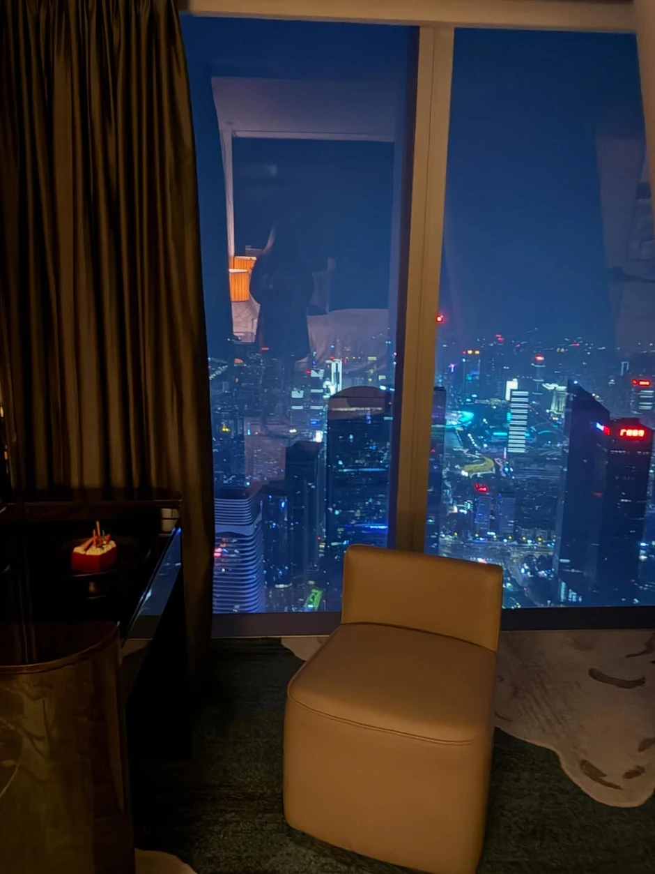 Luna Đogani i Marko Miljković podelili slike iz Kine