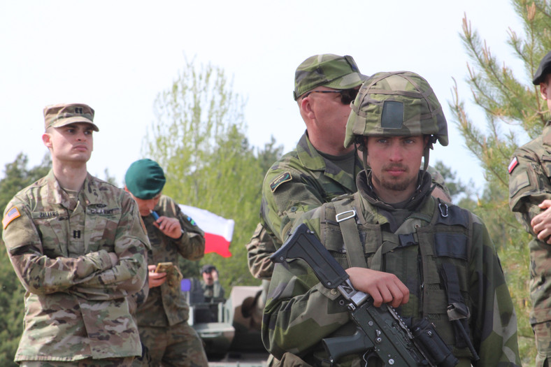 We wspólnych manewrach Defender Europe 2022 ćwiczyli żołnierze z Polski, USA, Francji i Szwecji 