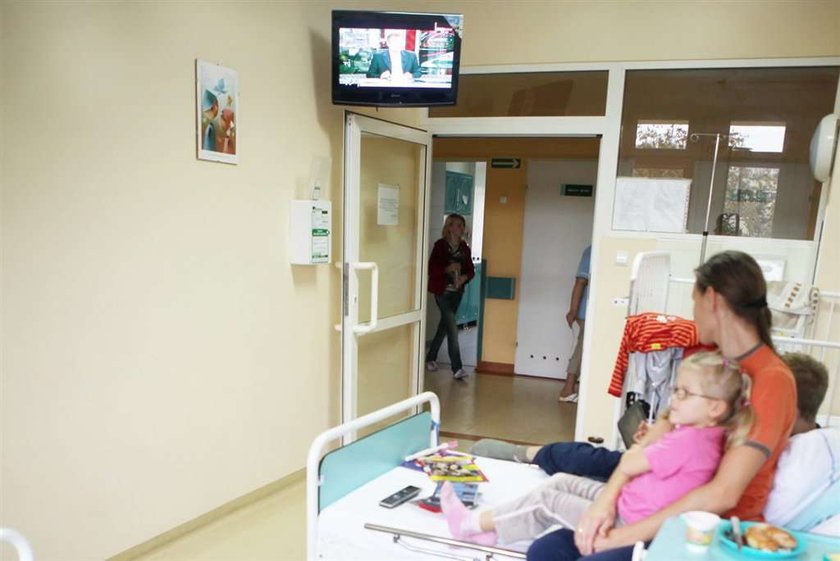 tv, telewizor, szpital, opłaty