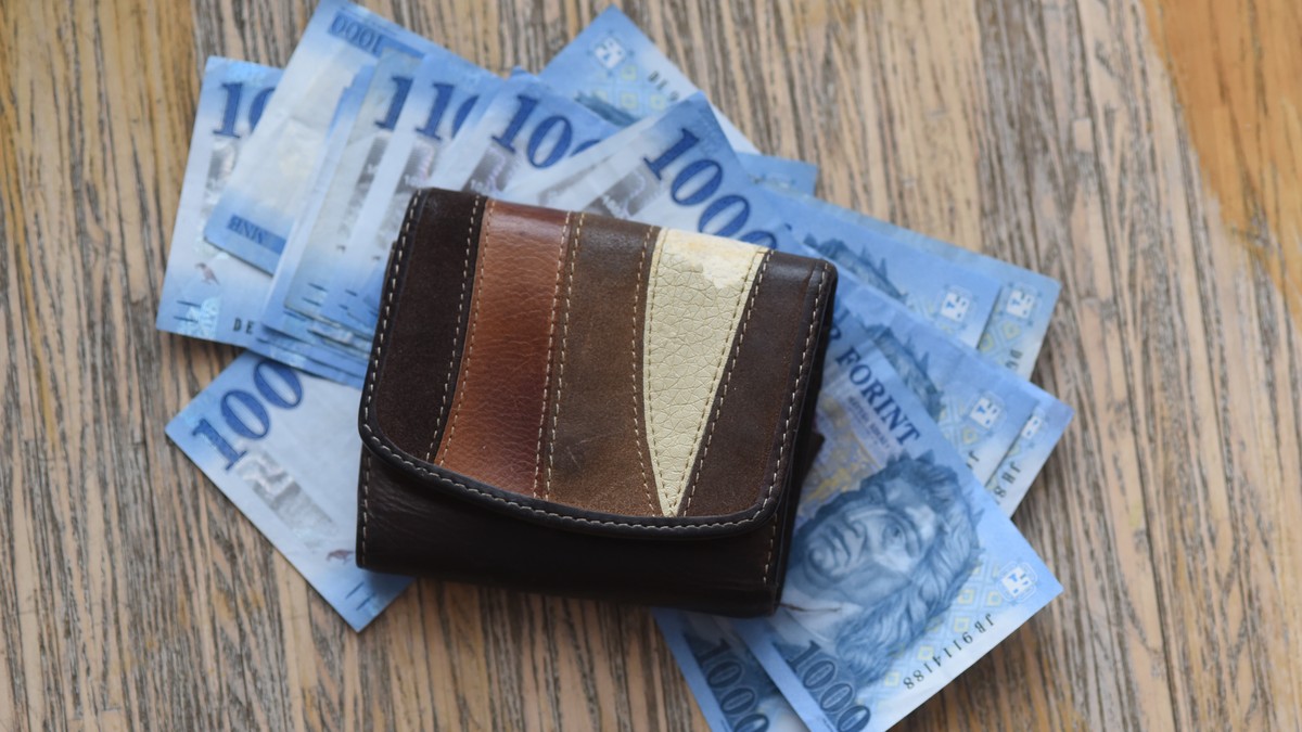 645 300 forint volt a magyarok átlagfizetése idén áprilisban