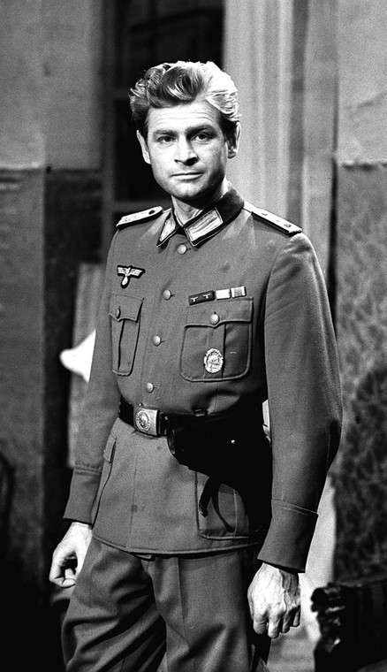 Stanisław Mikulski als Hans Kloss