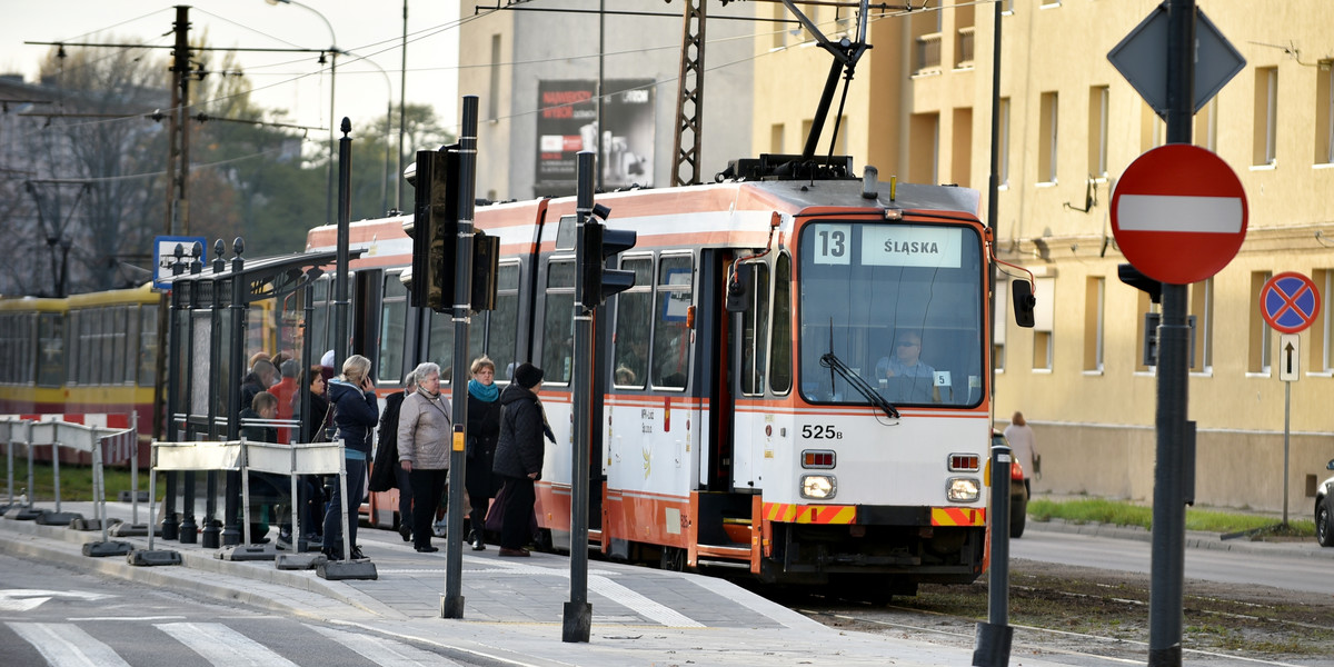 stary tramwaj w Łodzi
