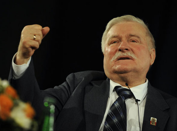 Posłuchaj, jak metalowcy śpiewają o Wałęsie