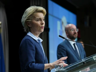 Przewodnicząca KE Ursula von der Leyen i szef RE Charles Michel na wspólnej konferencji prasowej