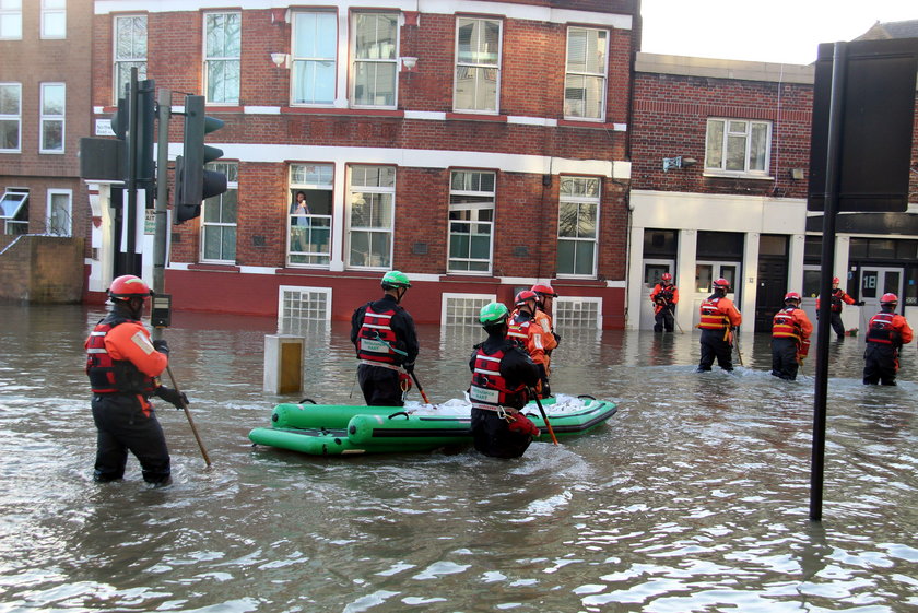 Powódź w północnym Londynie
