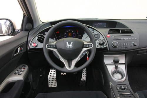 Honda Civic kontra Mitsubishi Lancer - Kompaktowa alternatywa