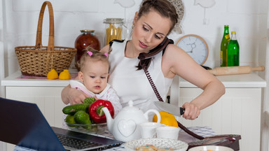 Co zajmuje mamom najwięcej czasu?