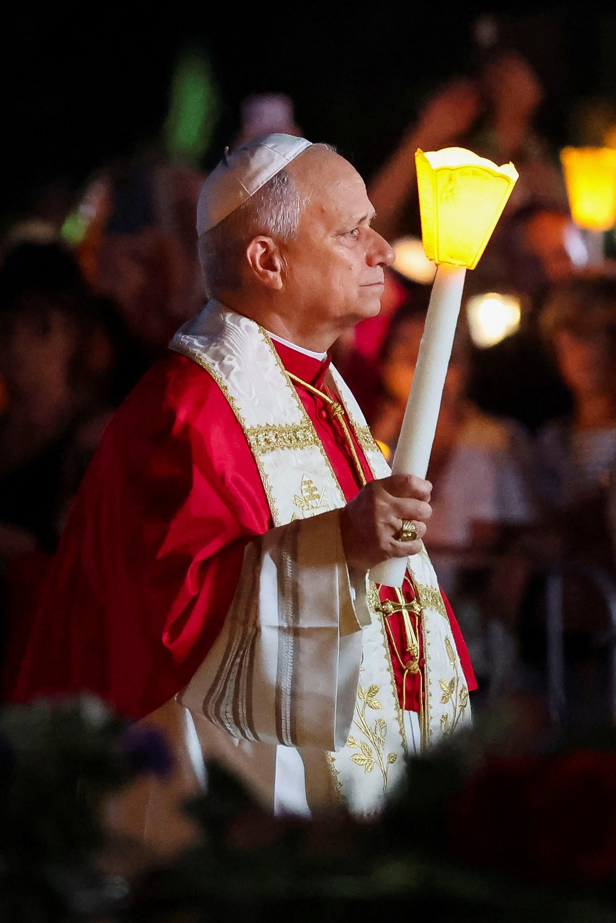 Papież Leon XIV przeszedł operację: usunięto płat płuca, potwierdzono raka