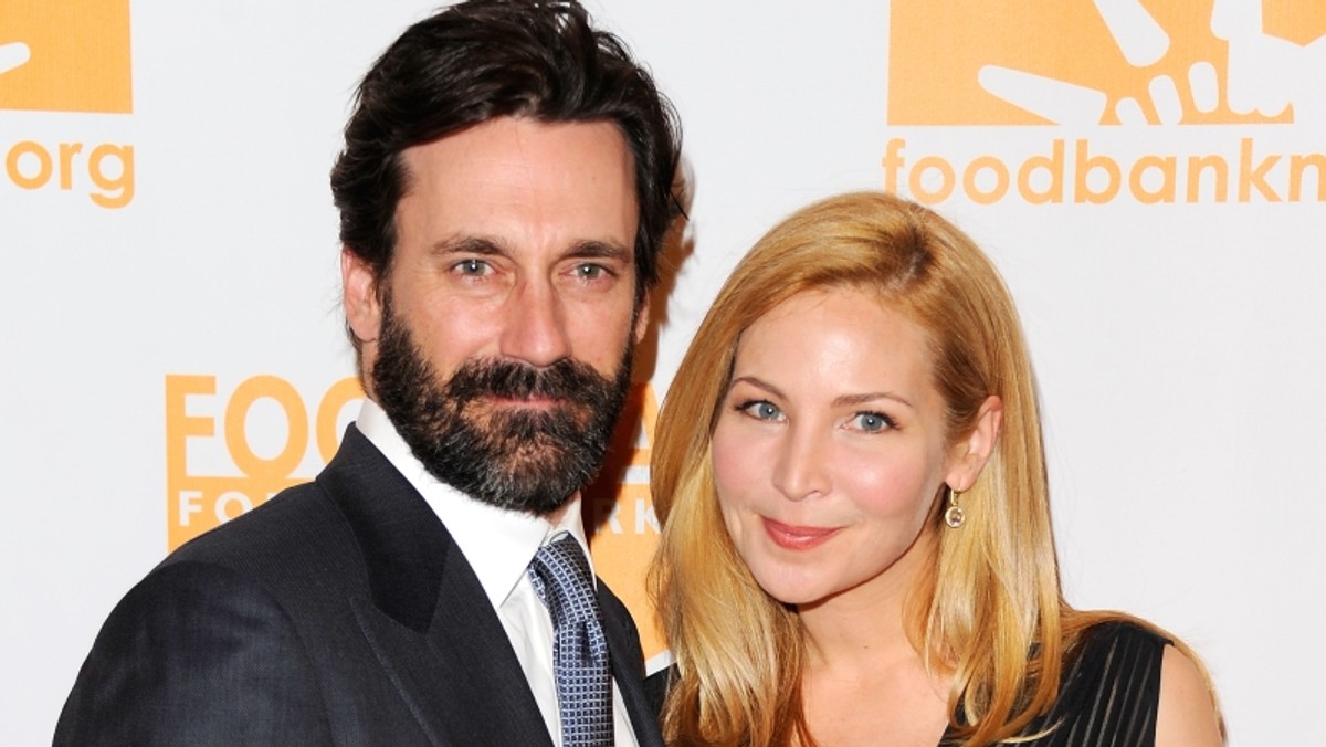 Jon Hamm, gwiazdor serialu "Mad Men", padł ofiarą rabunku. Do zdarzenia doszło w trakcie wizyty aktora i jego dziewczyny Jennifer Westfeldt w Londynie. Para promowała tam swoje wspólne dzieło, film "Friends With Kids".