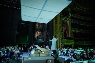 Polski głos – wschodząca gwiazda opery Alexander Marev z szansą na światową karierę. Młody tenor w głównej roli w operze w Grand Theatre de Geneve