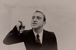 Zaskakująca przemiana: Borys Szyc jako Tadeusz Kantor [NOWE ZDJĘCIA]