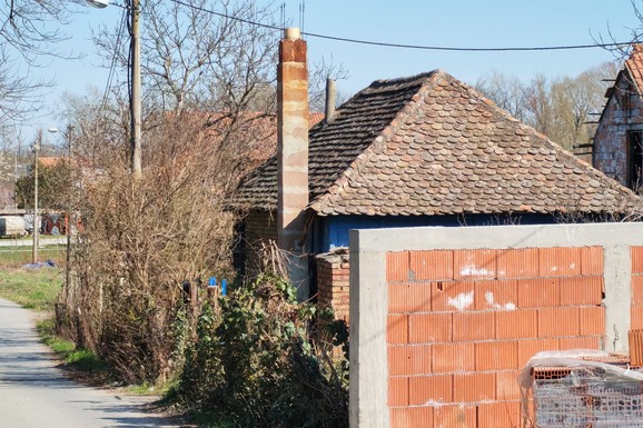 DETE (14) OTETO U OBRENOVCU Dečak pretučen i odvučen u šumu: Uhapšena dva muškarca, ovo su DETALJI HORORA