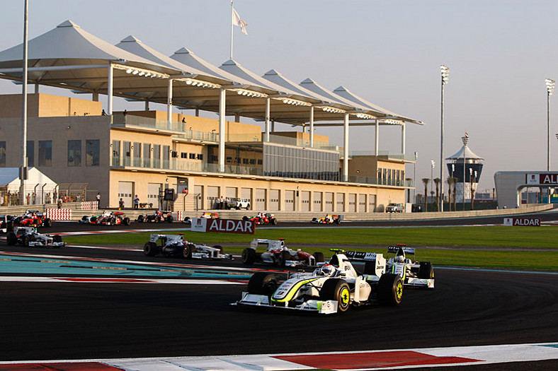 Grand Prix Abu Zabi 2009: czas pożegnań i rozstań (fotogaleria)