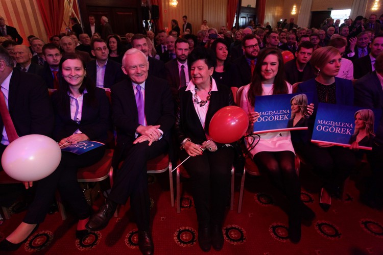 Kandydatka SLD na prezydenta Magdalena Ogórek rozpoczęła kampanię wyborczą