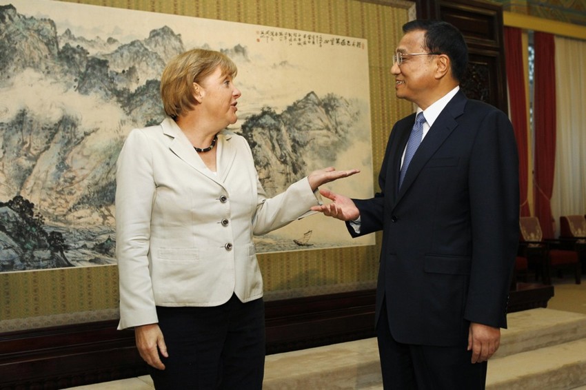 Bivša nemačka kancelarka Angela Merkel i kineski vicepremijer Li Kećijang u Zongnanhaju 30. avgusta 2012.