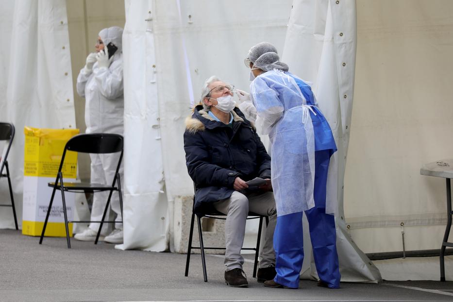 Így tesztelik az embereket Franciaországban / Fotó: GettyImages