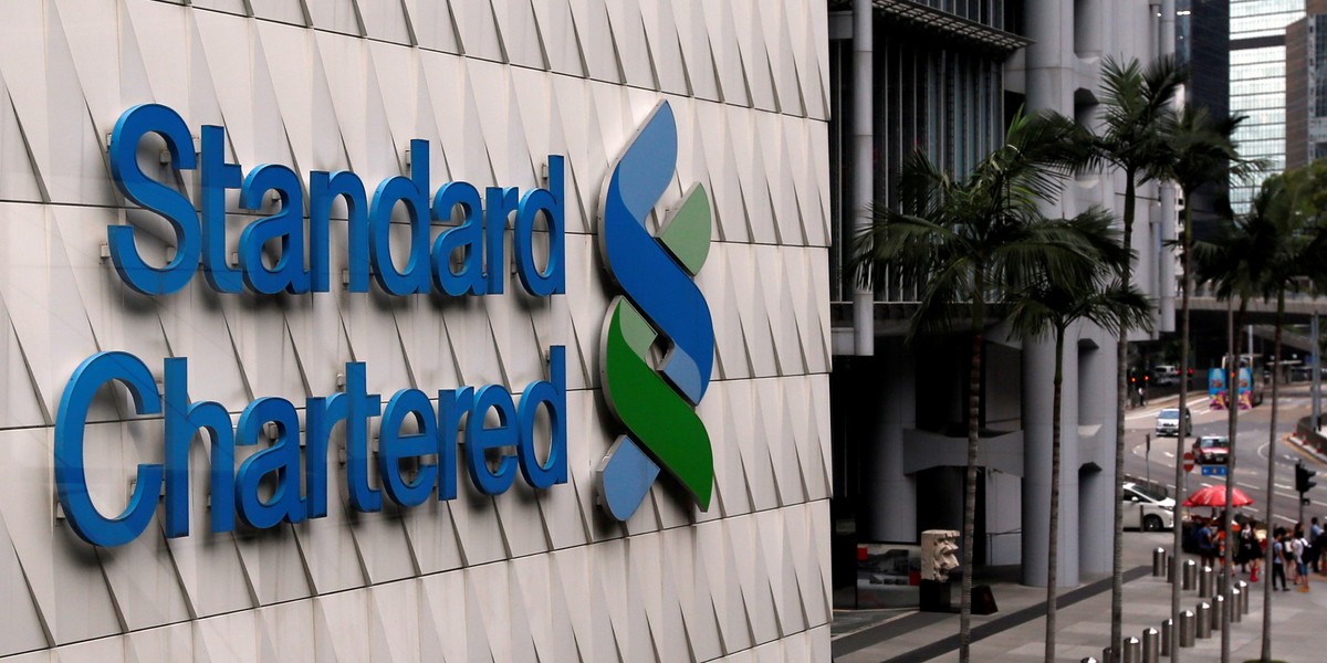 Biuro banku Standard Chartered świadczyć ma usługi wsparcia i doradcze dla innych spółek z grupy