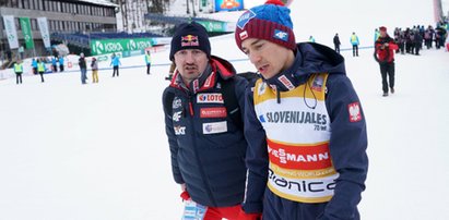 Kamil Stoch ponownie tuż za podium. Małysz komentuje. "To trudna sytuacja"