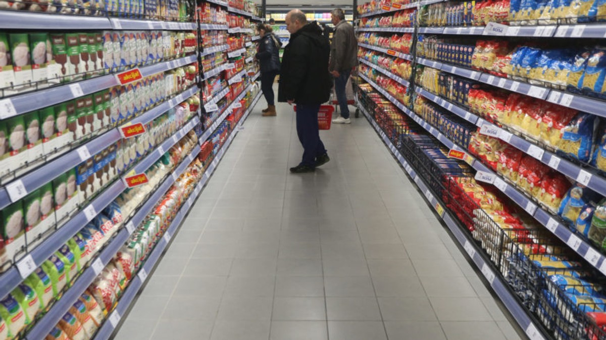 Radno vreme za Uskrs, kako je po zakonu: Šta i kada može da bude zatvoreno, a ko mora da radi non-stop